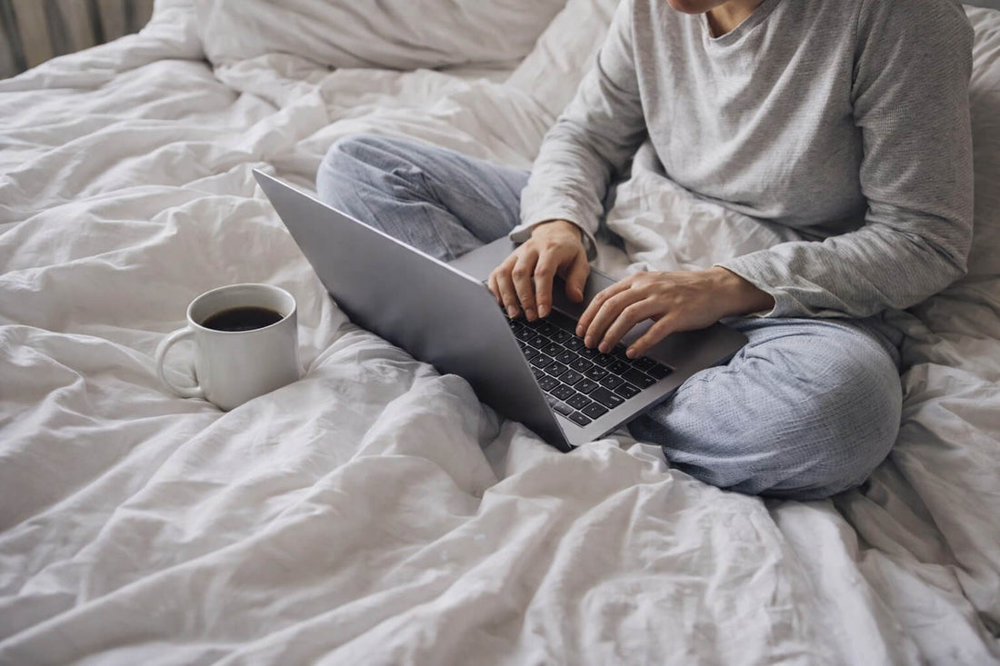 Do You Really Need a Lap Desk for Bed? - BUYIFY